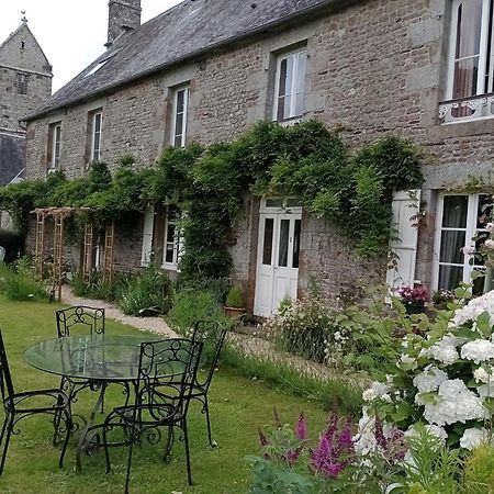 Le Presbytere Beauficel ภายนอก รูปภาพ