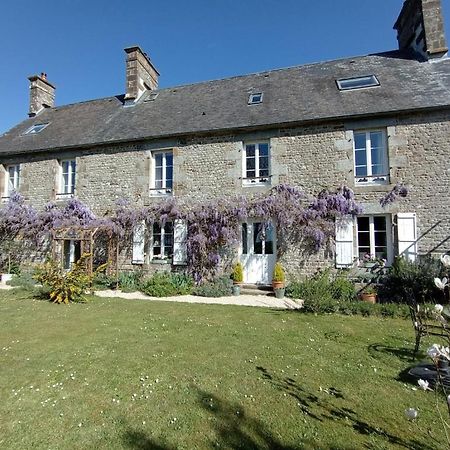 Le Presbytere Beauficel ภายนอก รูปภาพ