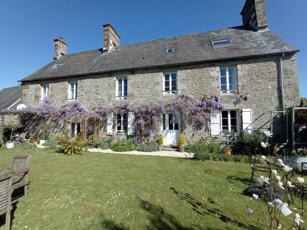 Le Presbytere Beauficel ภายนอก รูปภาพ